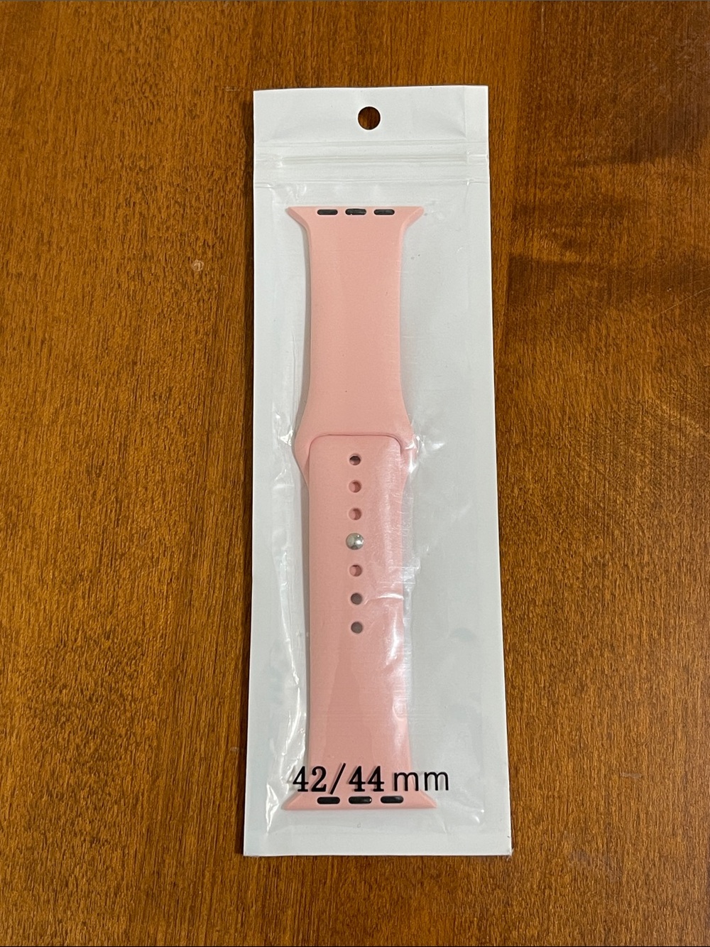 Soft Pink Silicone Replacement Watch Band Strap 42/44 mm for Apple Watch NEW - Picture 4 of 4